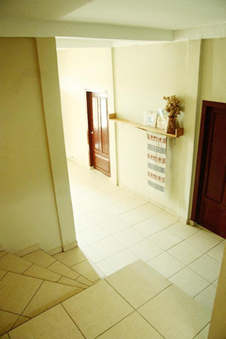 Merdeka House Maluk Buitenkant foto